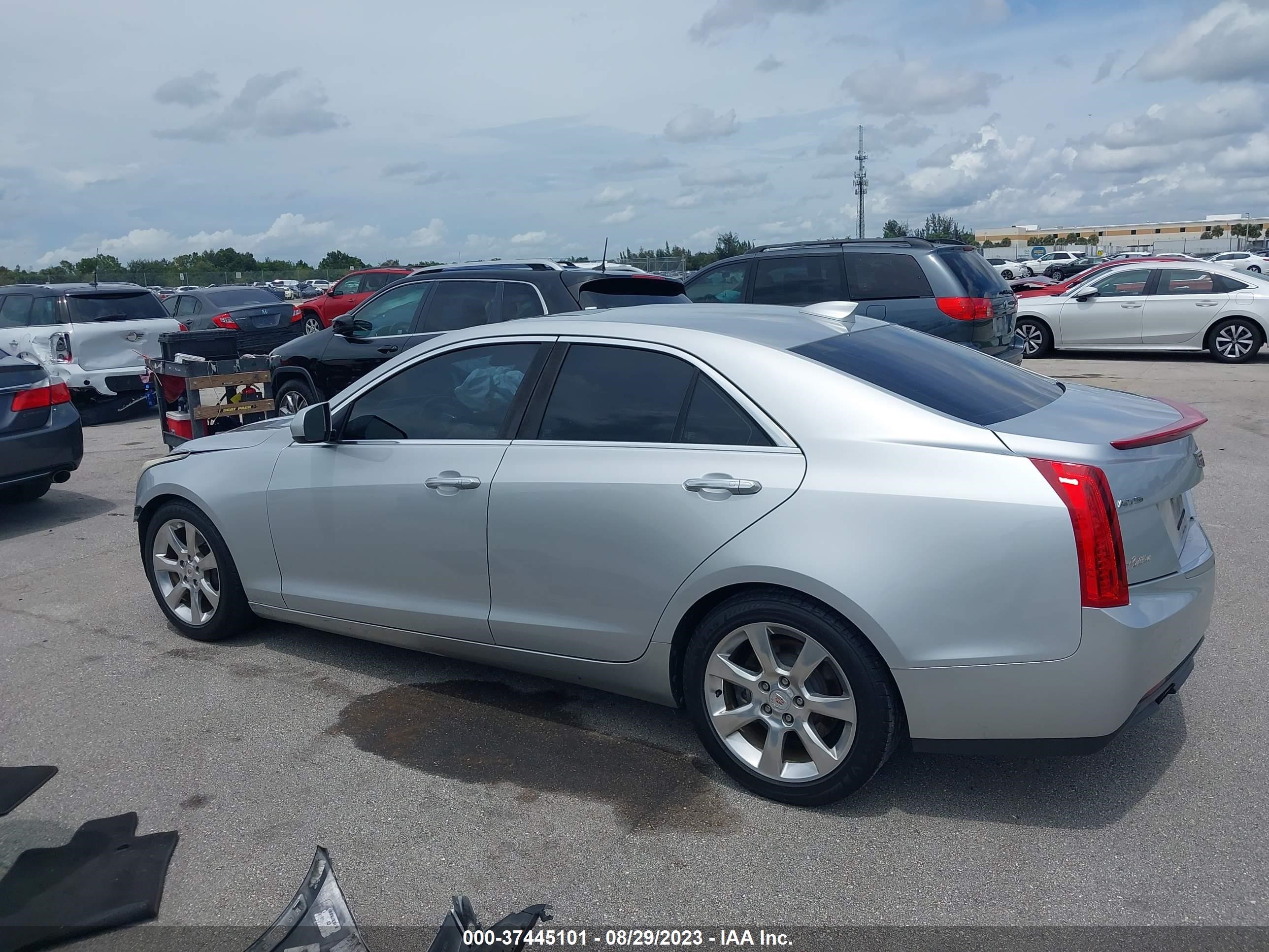 Photo 13 VIN: 1G6AA5RA1G0103158 - CADILLAC ATS 