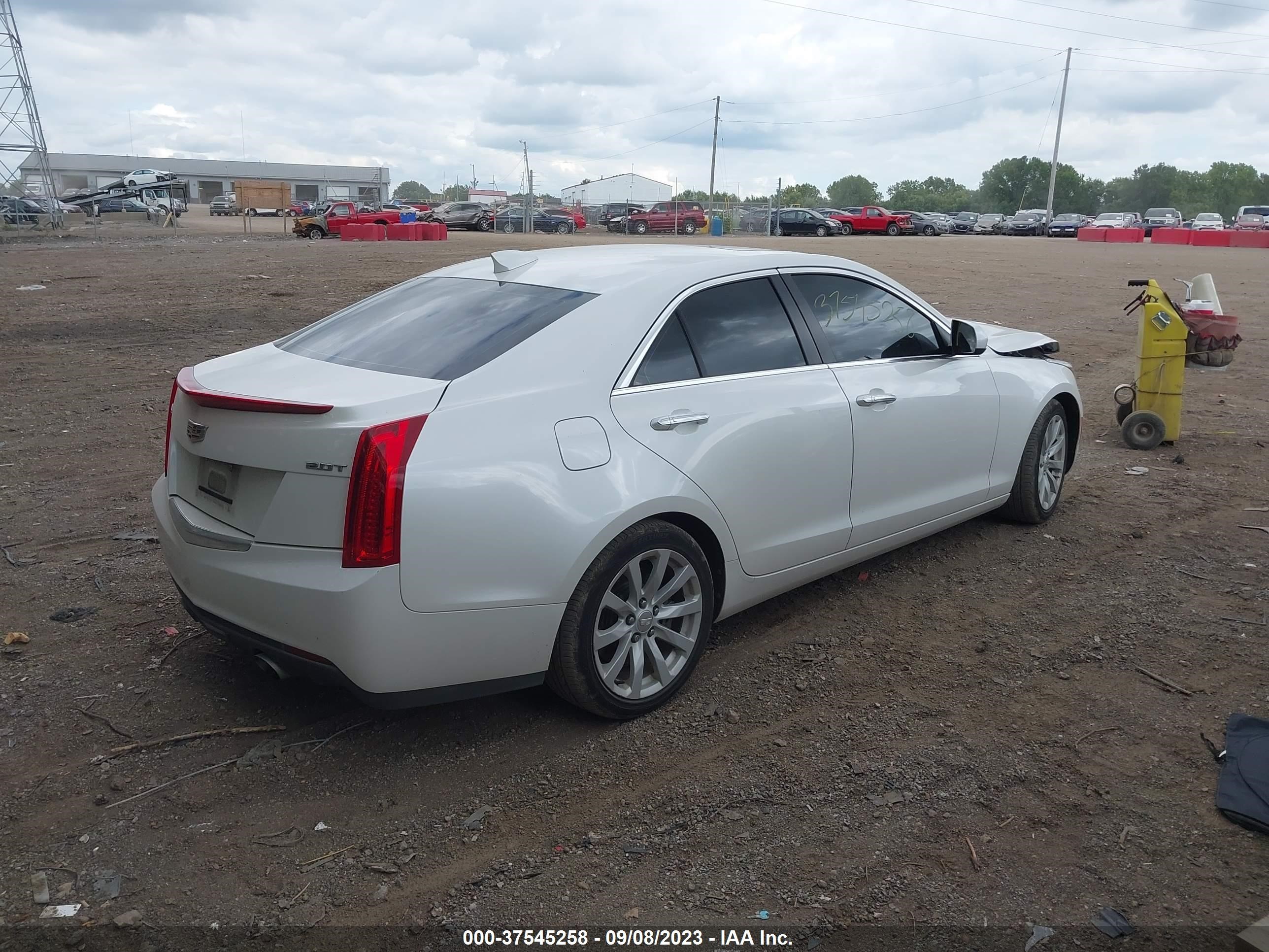 Photo 3 VIN: 1G6AA5RX6J0128164 - CADILLAC ATS 