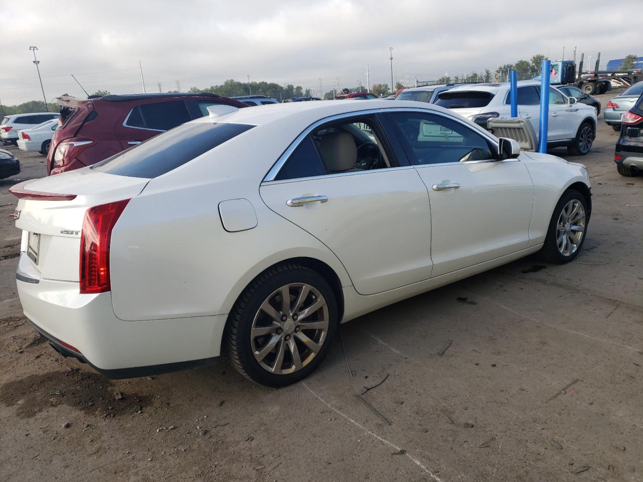 Photo 2 VIN: 1G6AE5RX3J0135142 - CADILLAC ATS 