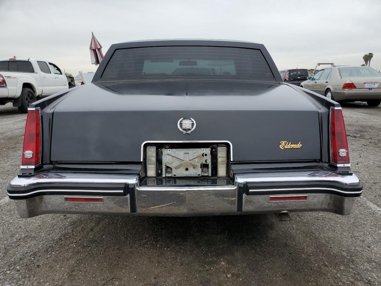 Photo 5 VIN: 1G6AL5786CE610192 - CADILLAC ELDORADO 