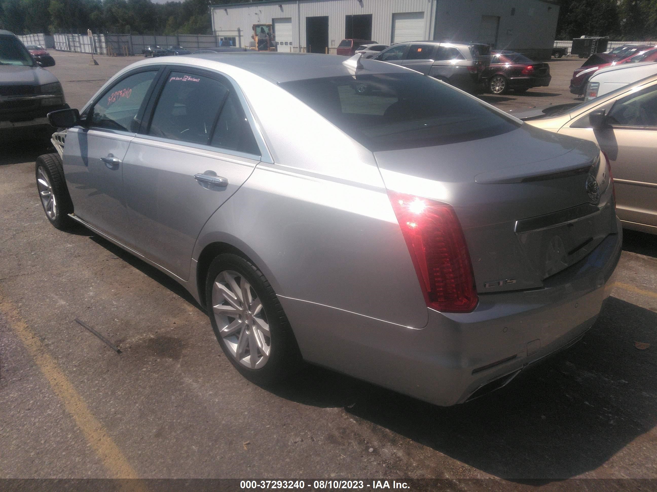 Photo 2 VIN: 1G6AR5S31E0158226 - CADILLAC CTS 