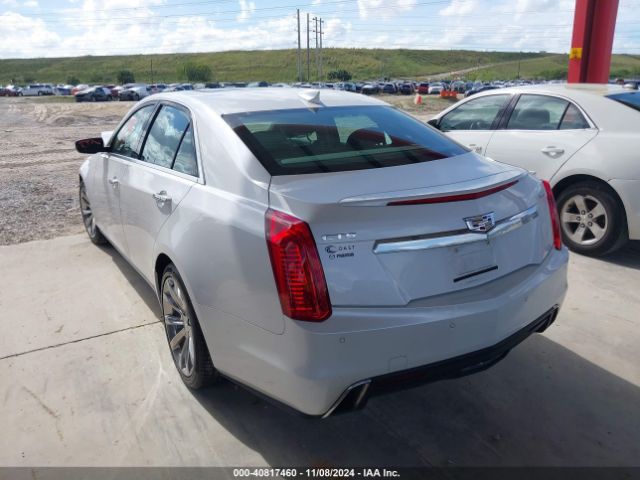 Photo 2 VIN: 1G6AR5SS0J0156971 - CADILLAC CTS 