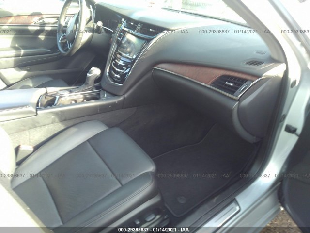 Photo 4 VIN: 1G6AR5SS3K0130267 - CADILLAC CTS SEDAN 