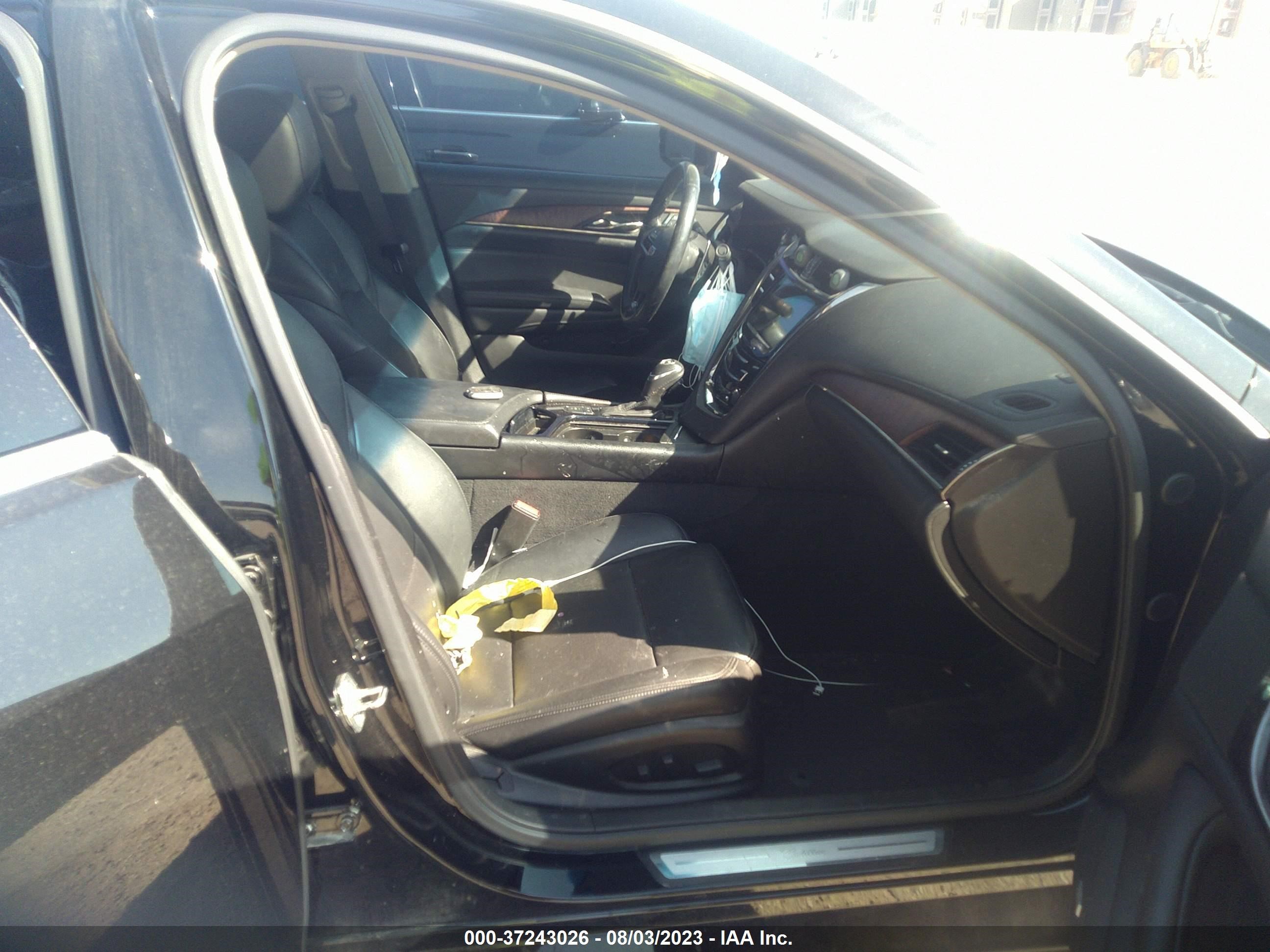 Photo 4 VIN: 1G6AR5SS4K0104387 - CADILLAC CTS 