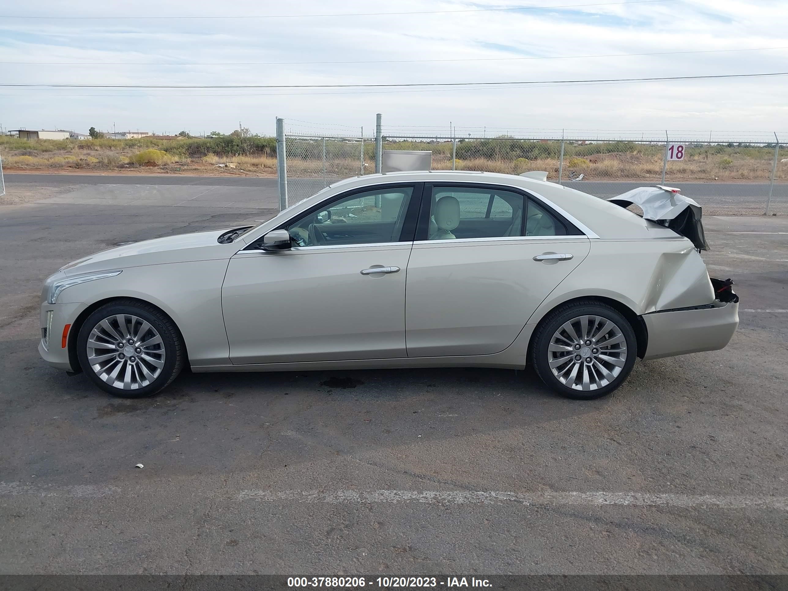 Photo 13 VIN: 1G6AR5SSXG0116101 - CADILLAC CTS 