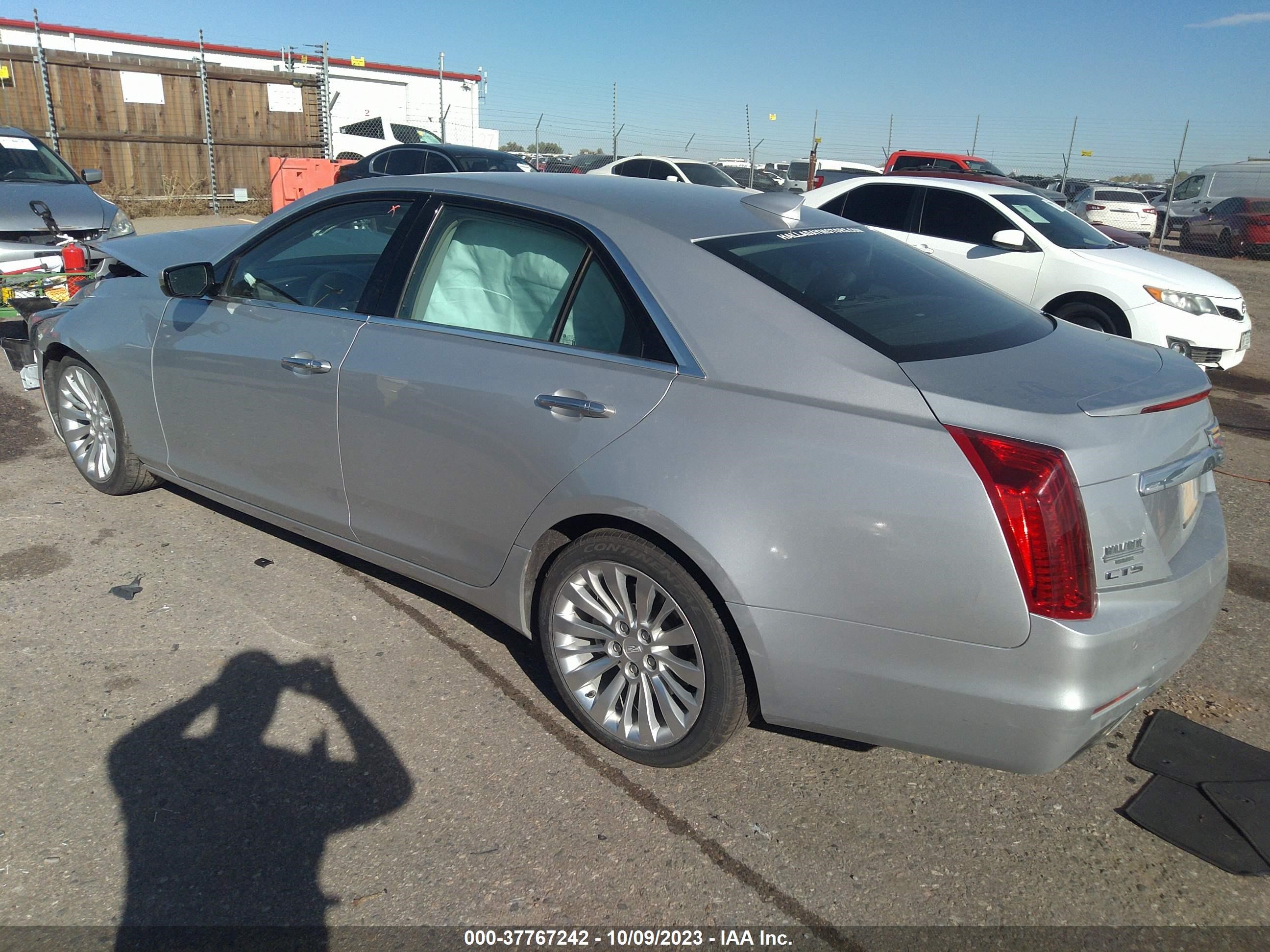 Photo 2 VIN: 1G6AR5SX1F0106096 - CADILLAC CTS 