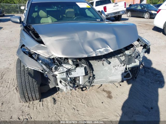 Photo 5 VIN: 1G6AR5SX4H0185797 - CADILLAC CTS 