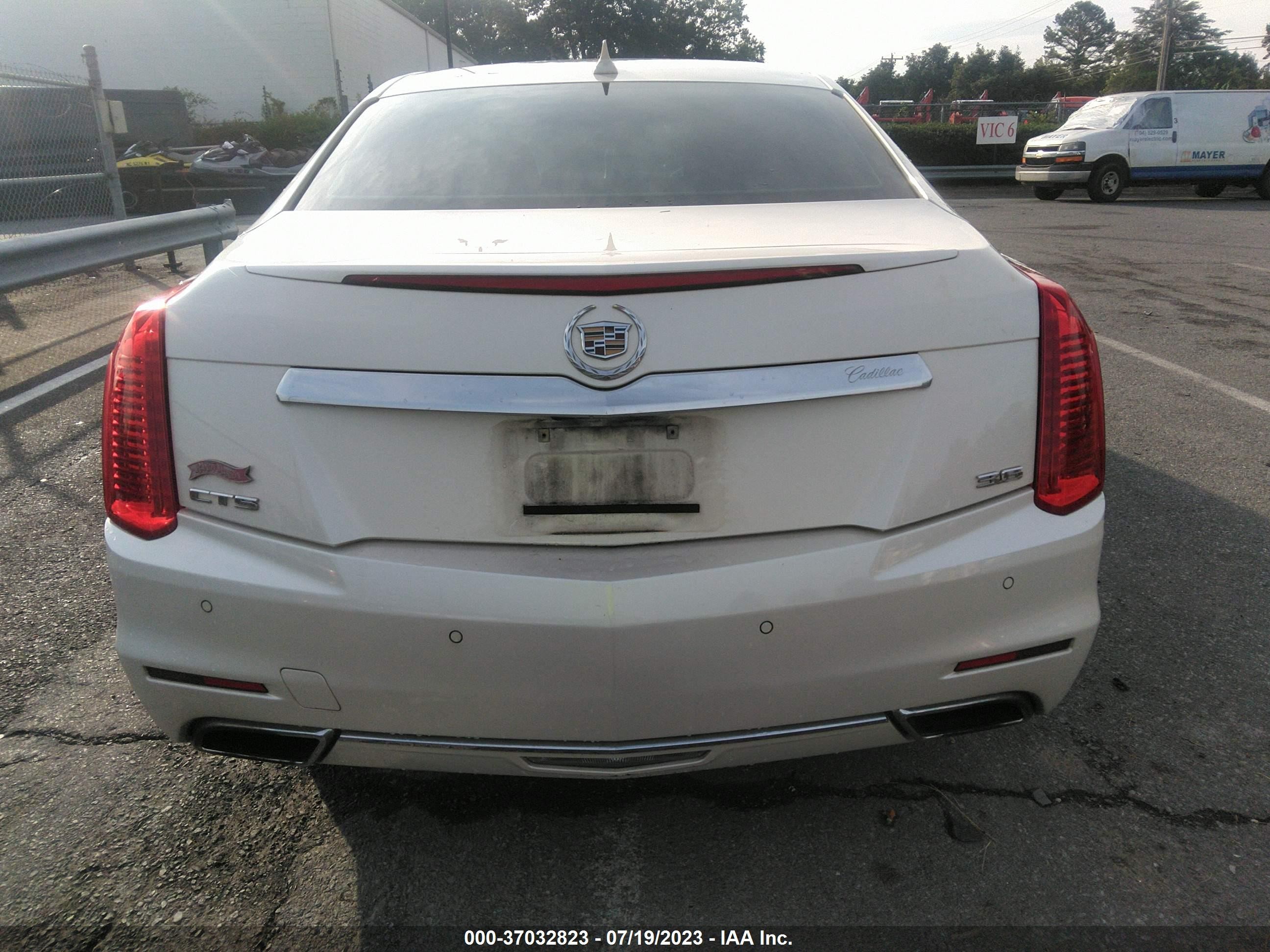 Photo 15 VIN: 1G6AS5S37E0133478 - CADILLAC CTS 