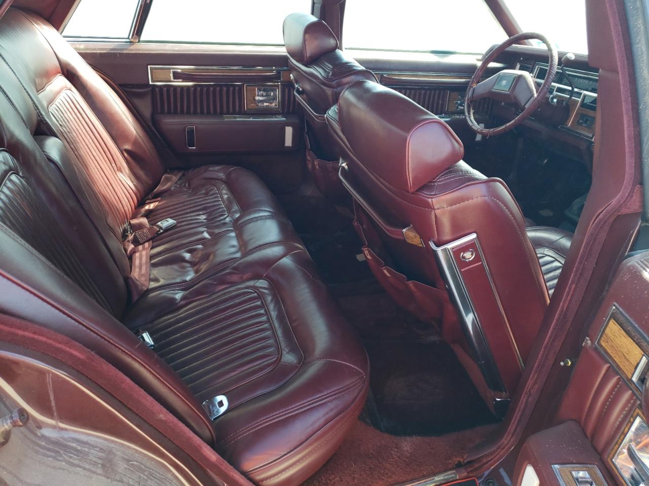 Photo 9 VIN: 1G6AS6987DE821389 - CADILLAC SEVILLE 