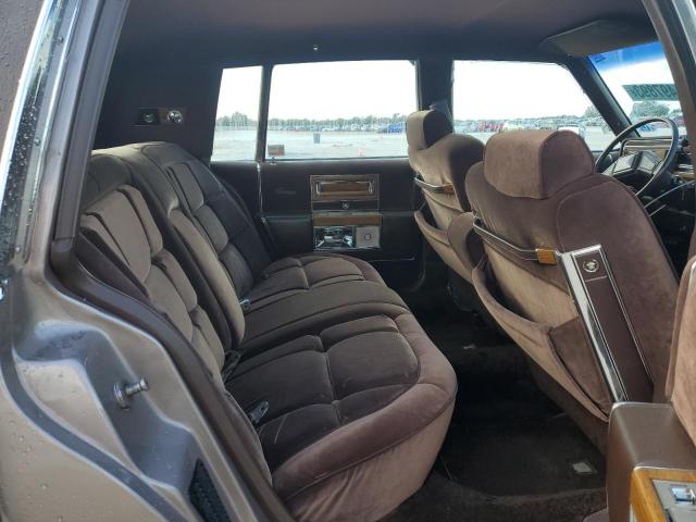 Photo 9 VIN: 1G6AW6981E9139140 - CADILLAC FLEETWOOD 