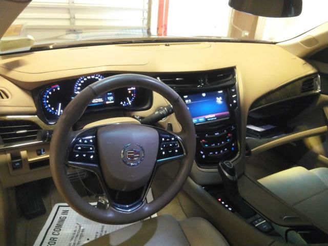 Photo 8 VIN: 1G6AX5S33E0160761 - CADILLAC CTS SEDAN 