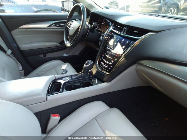 Photo 4 VIN: 1G6AX5SX6H0190201 - CADILLAC CTS SEDAN 