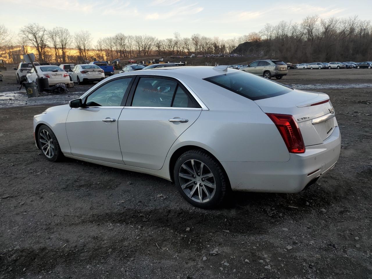 Photo 1 VIN: 1G6AX5SX8G0113909 - CADILLAC CTS 