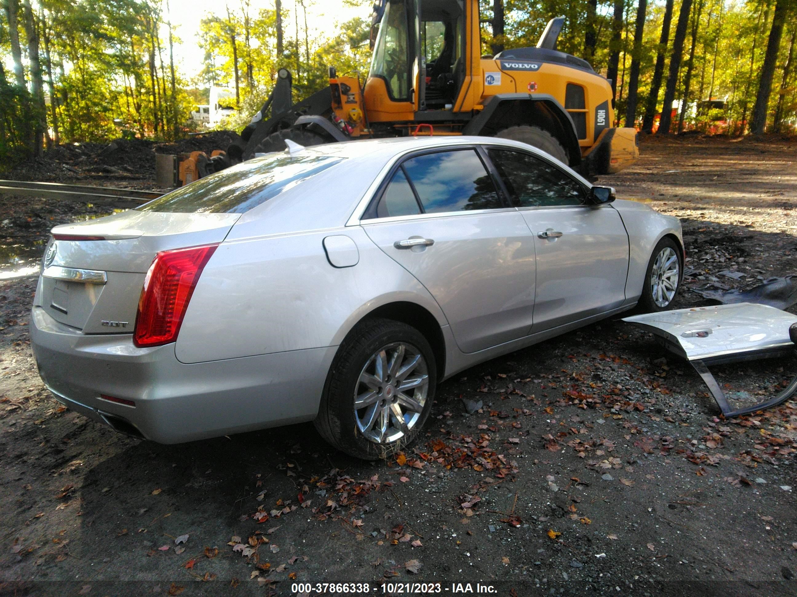 Photo 3 VIN: 1G6AX5SXXE0153390 - CADILLAC CTS 