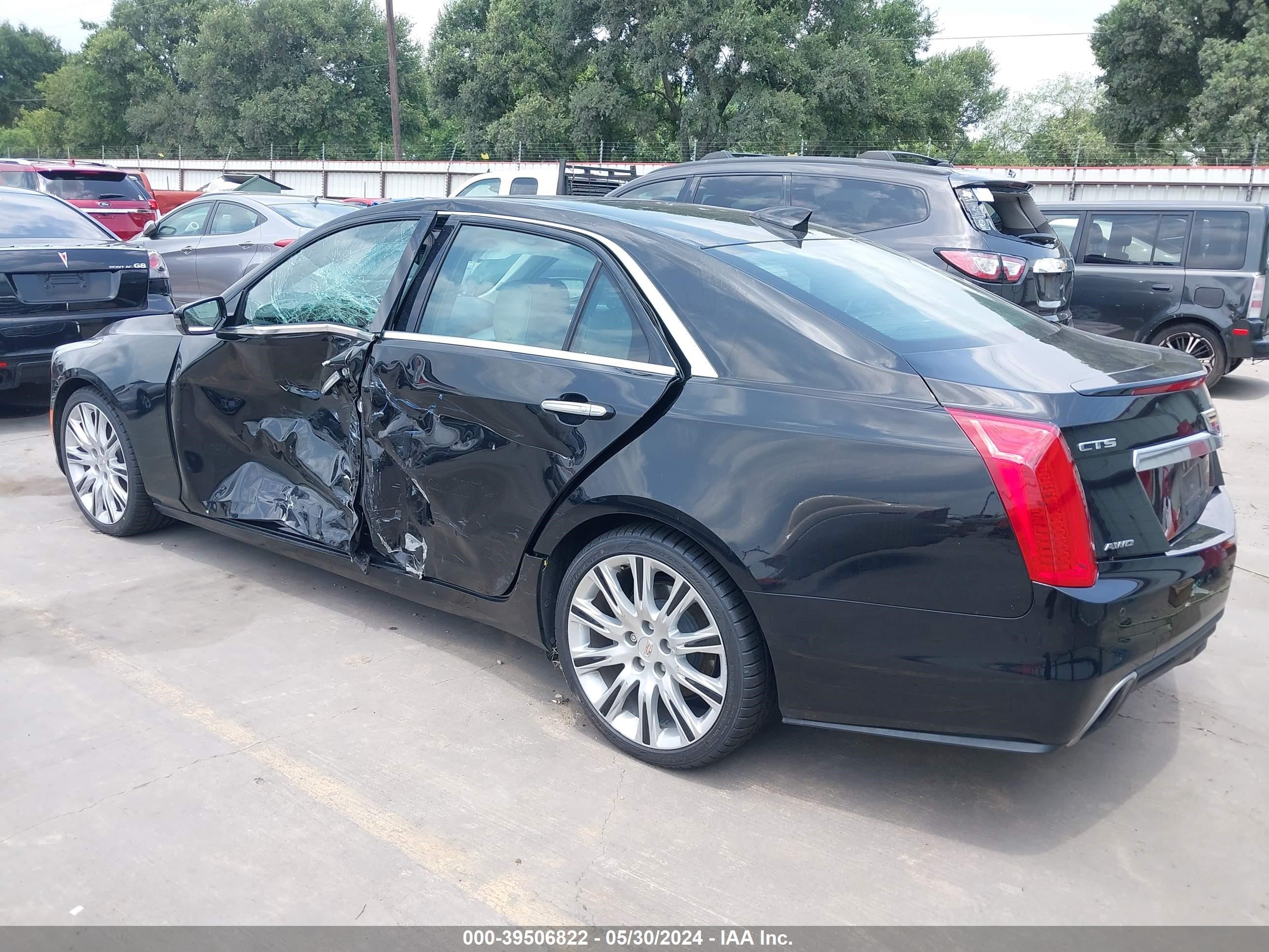 Photo 2 VIN: 1G6AY5SS7J0148997 - CADILLAC CTS 