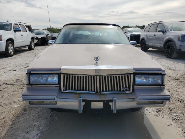 Photo 4 VIN: 1G6CD5158J4240886 - CADILLAC DEVILLE 