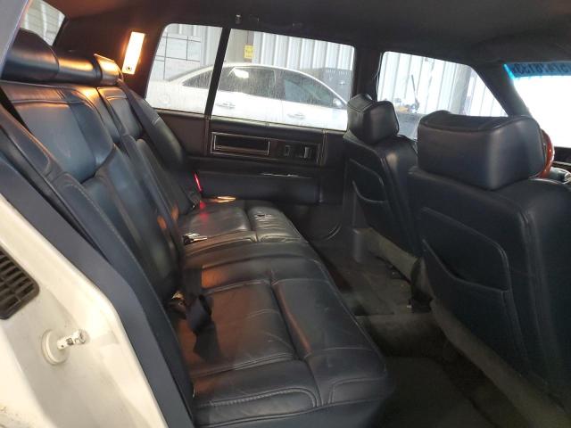 Photo 9 VIN: 1G6CD515XK4303004 - CADILLAC DEVILLE 