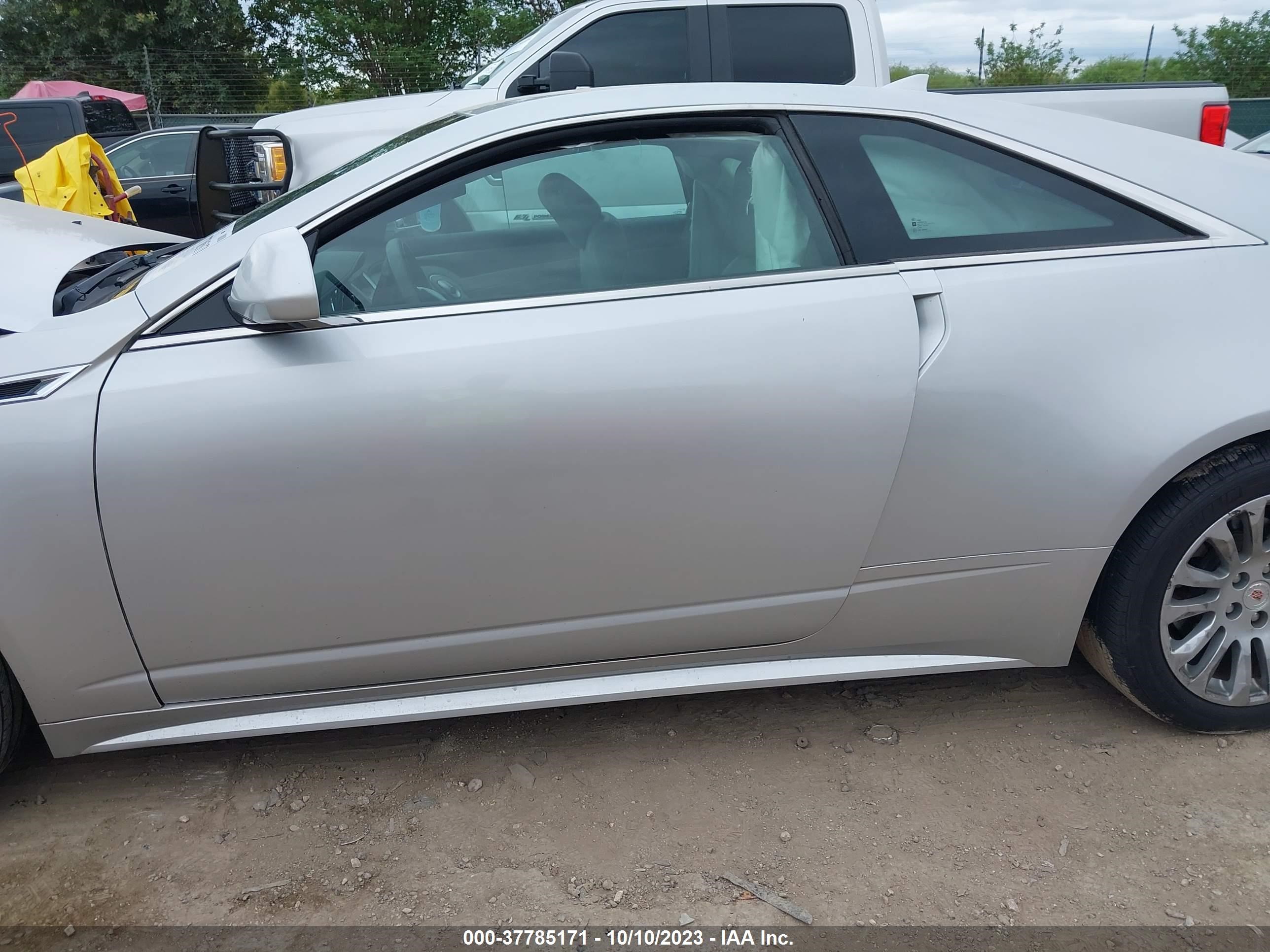 Photo 13 VIN: 1G6DA1E33D0124683 - CADILLAC CTS 