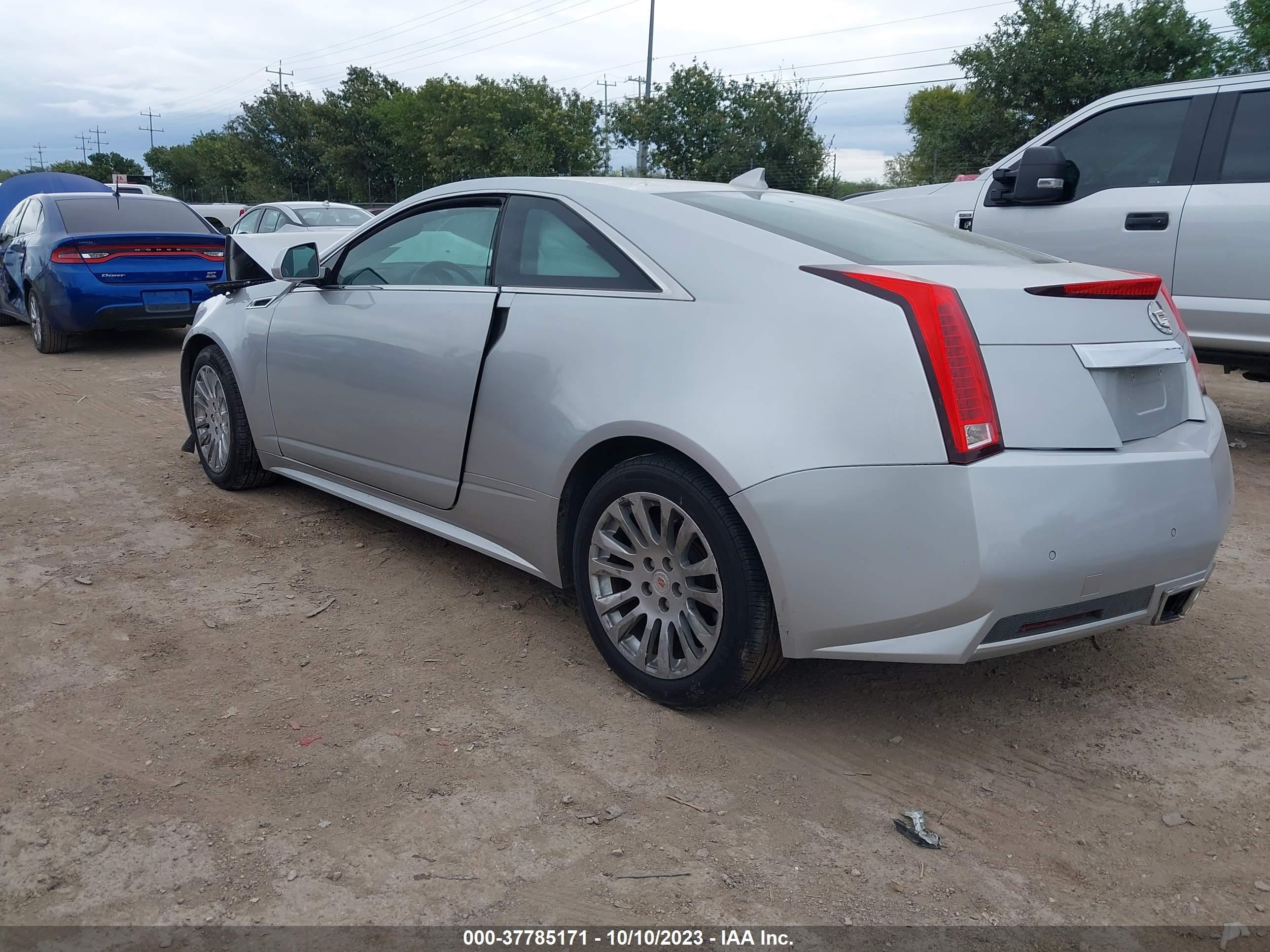 Photo 2 VIN: 1G6DA1E33D0124683 - CADILLAC CTS 