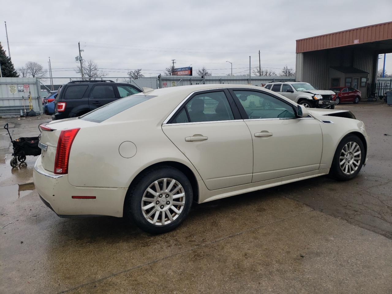 Photo 2 VIN: 1G6DA5EY1B0157133 - CADILLAC CTS 