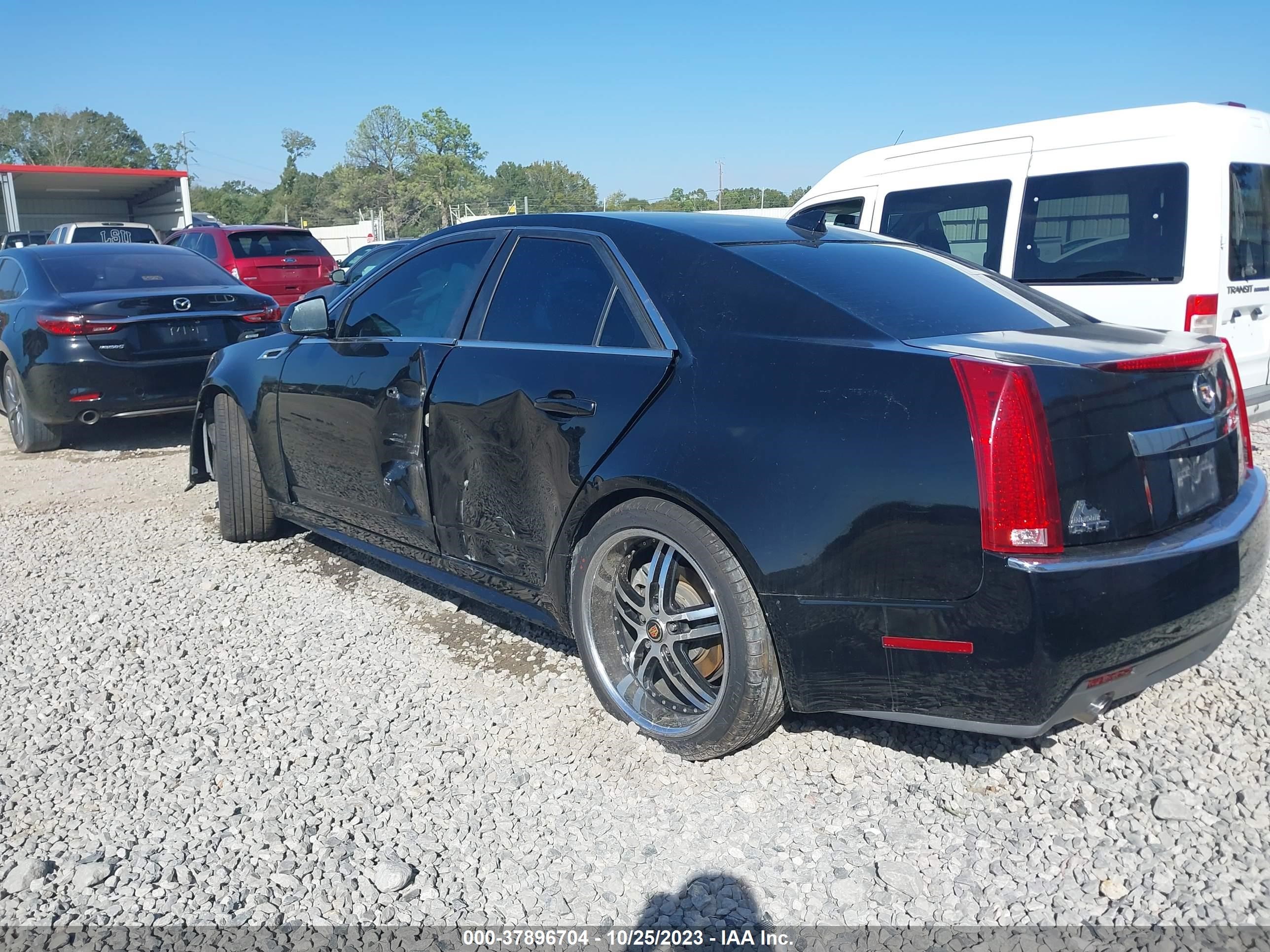 Photo 2 VIN: 1G6DA5EY8B0151877 - CADILLAC CTS 