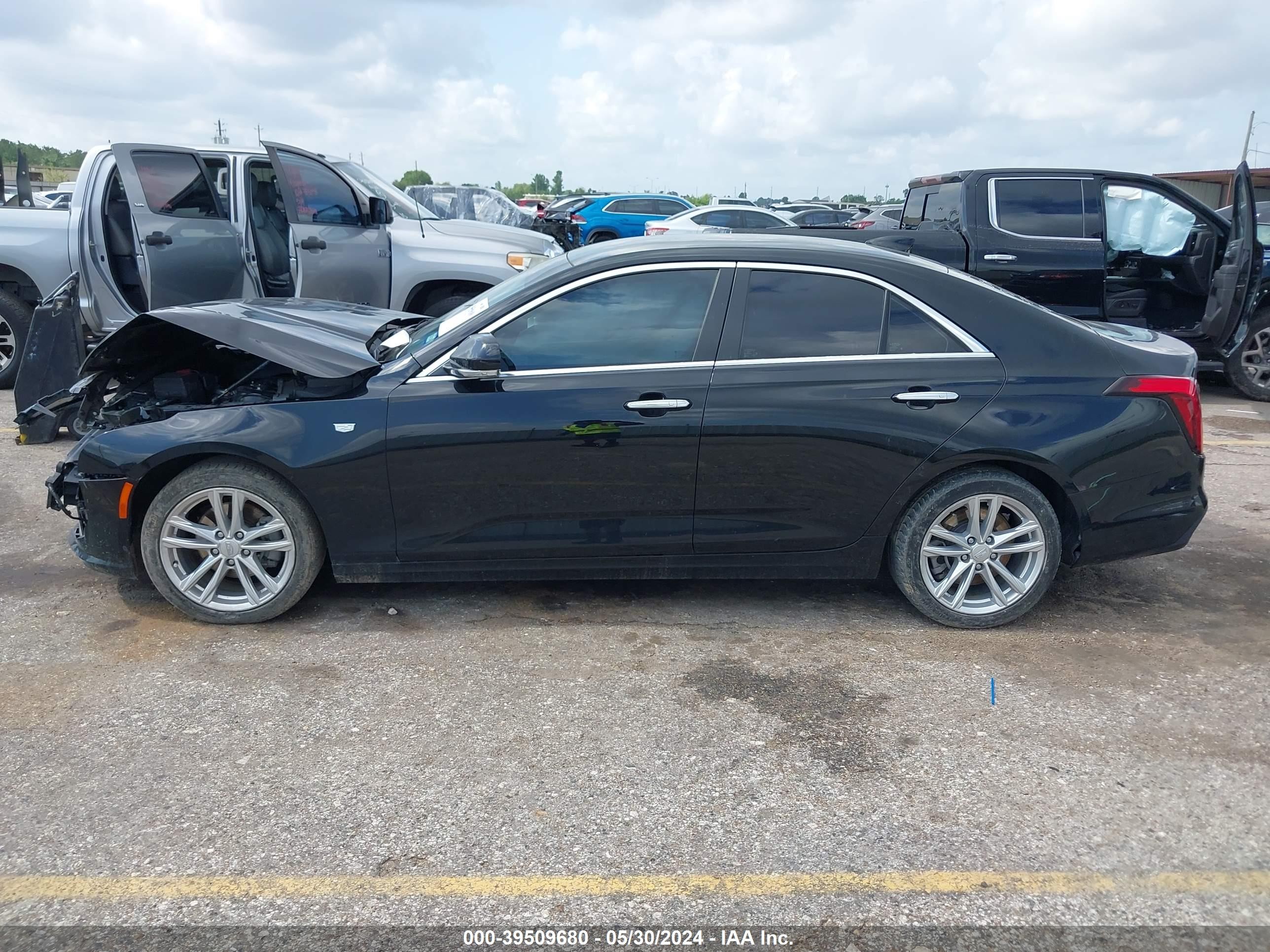 Photo 13 VIN: 1G6DA5RK1N0111313 - CADILLAC CT4 