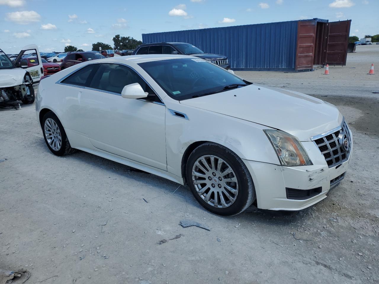 Photo 3 VIN: 1G6DC1E30C0144446 - CADILLAC CTS 