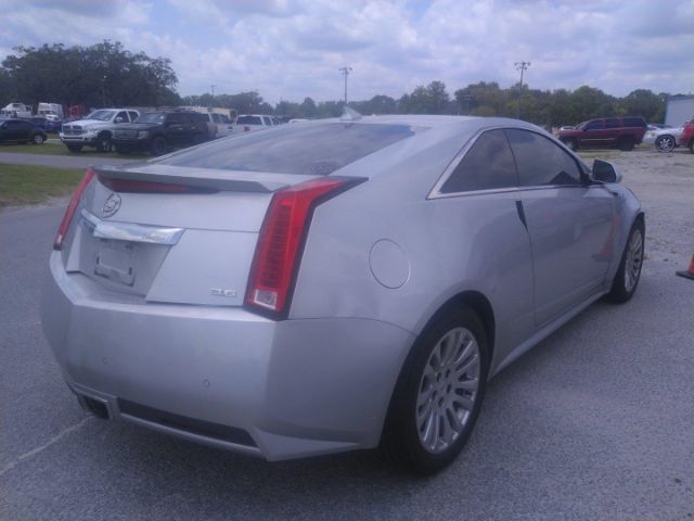 Photo 2 VIN: 1G6DC1E37E0111088 - CADILLAC CTS COUPE 