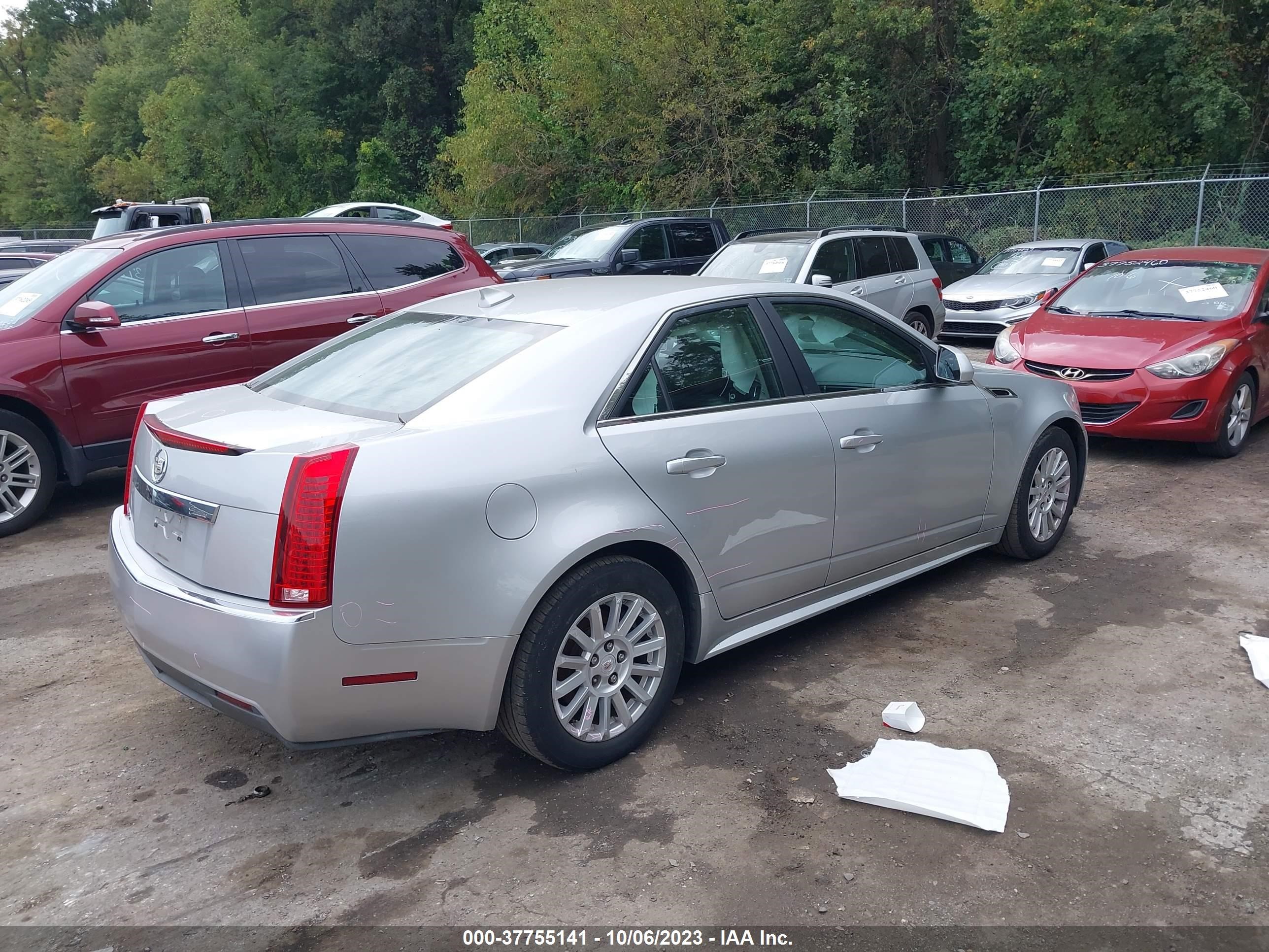 Photo 3 VIN: 1G6DC5E54C0136472 - CADILLAC CTS 