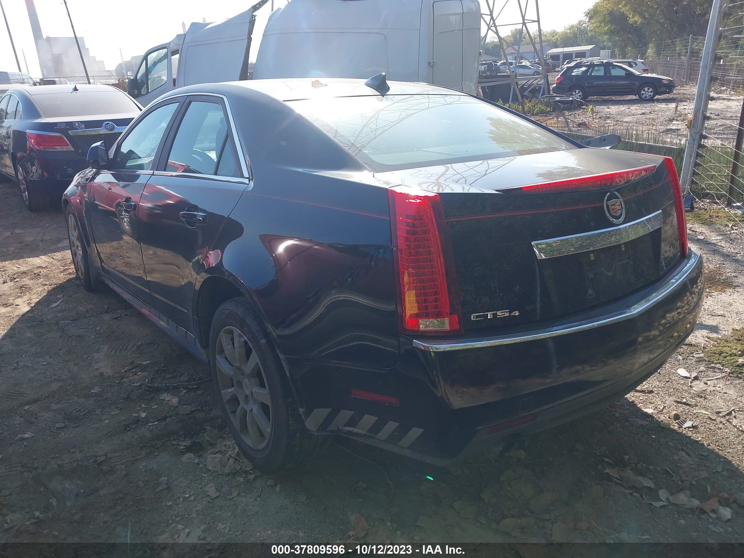 Photo 2 VIN: 1G6DC5E5XC0133530 - CADILLAC CTS 