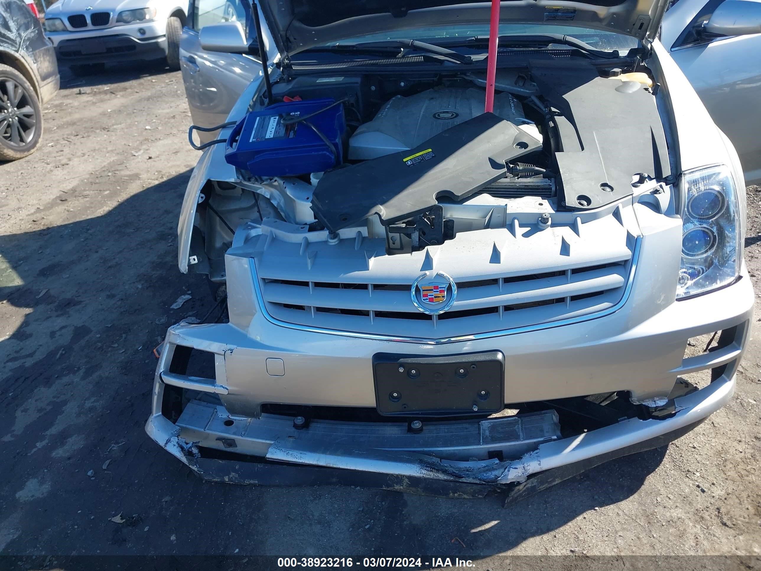 Photo 5 VIN: 1G6DC67A060180344 - CADILLAC STS 