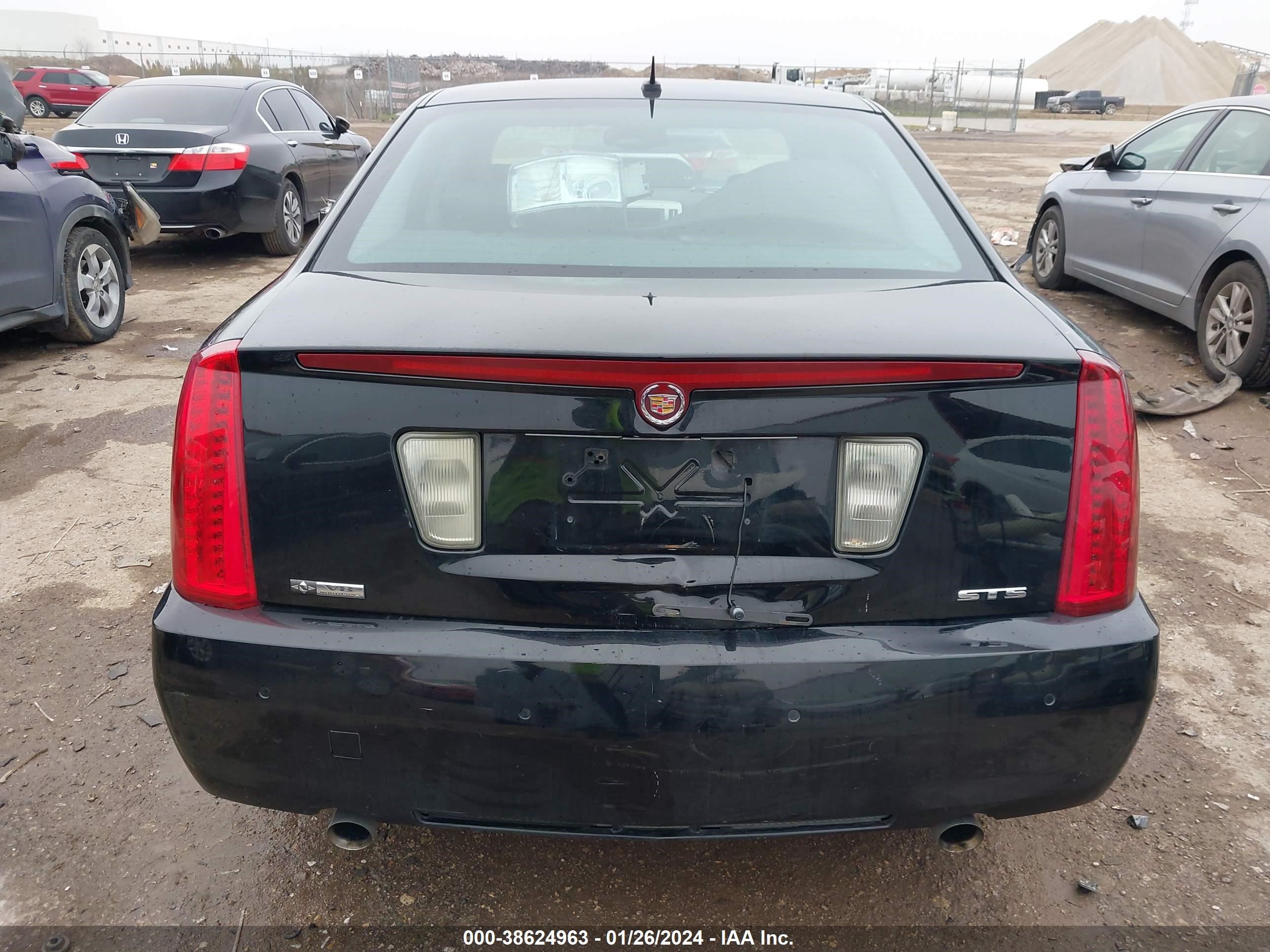 Photo 5 VIN: 1G6DC67A180138641 - CADILLAC STS 