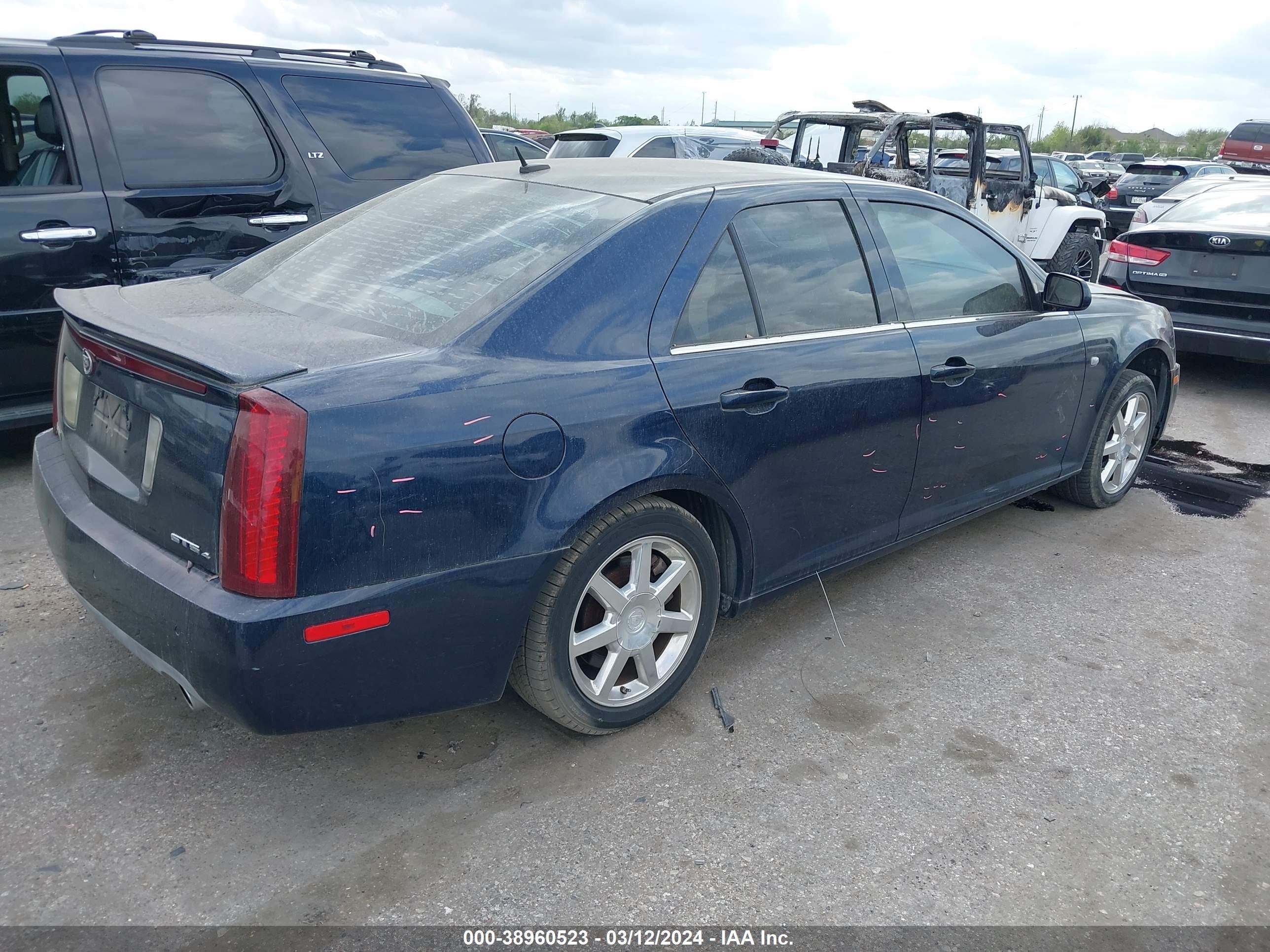 Photo 4 VIN: 1G6DC67A250210720 - CADILLAC STS 