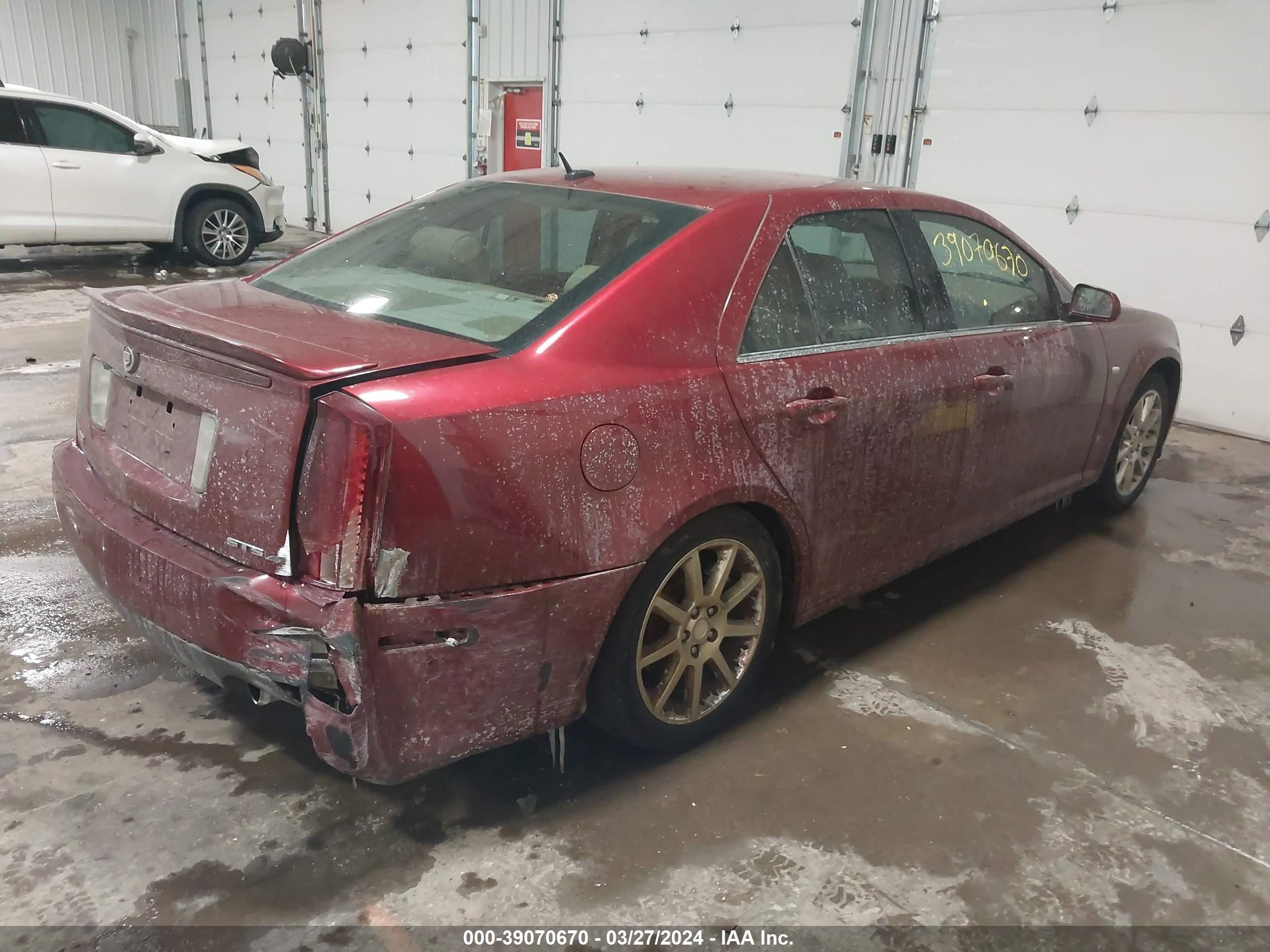 Photo 3 VIN: 1G6DC67A260220889 - CADILLAC STS 