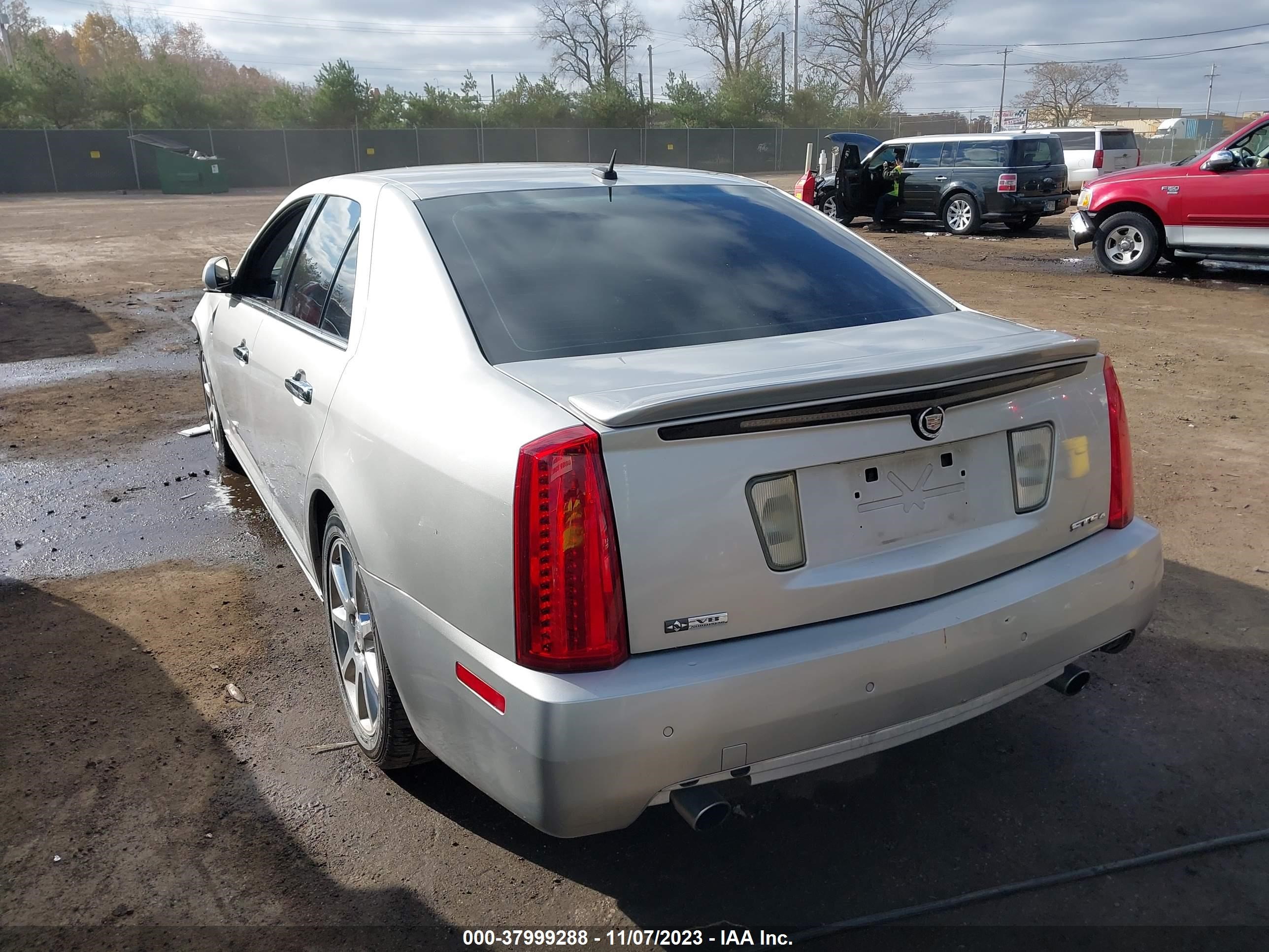 Photo 2 VIN: 1G6DC67A370188066 - CADILLAC STS 