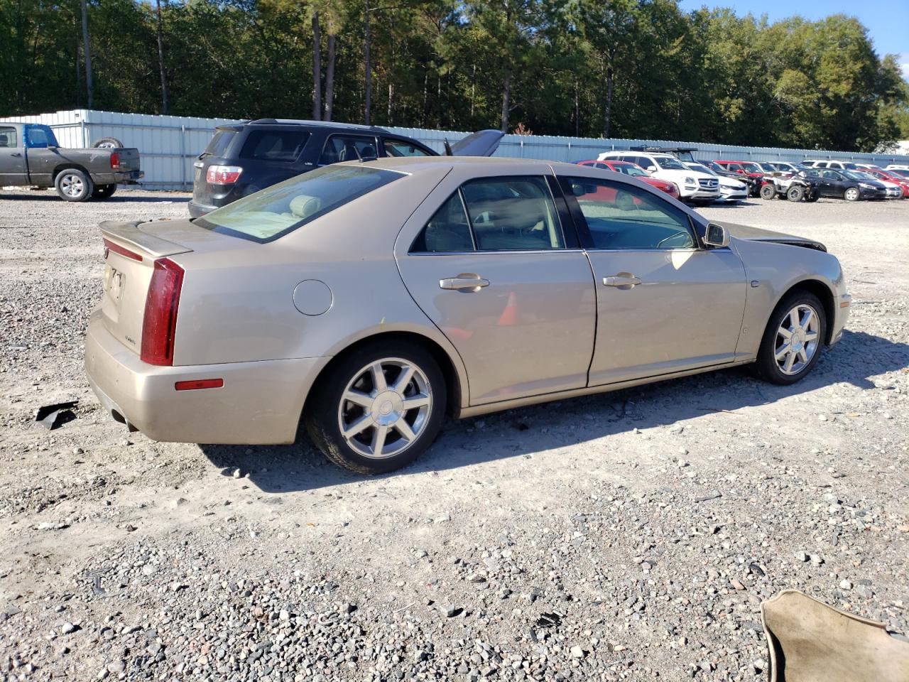 Photo 2 VIN: 1G6DC67A460124634 - CADILLAC STS 