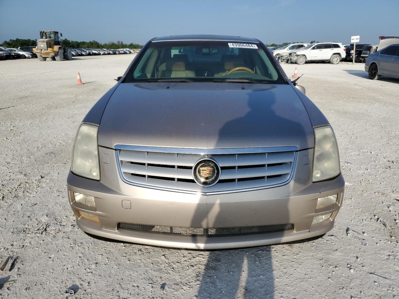 Photo 4 VIN: 1G6DC67A550216852 - CADILLAC STS 