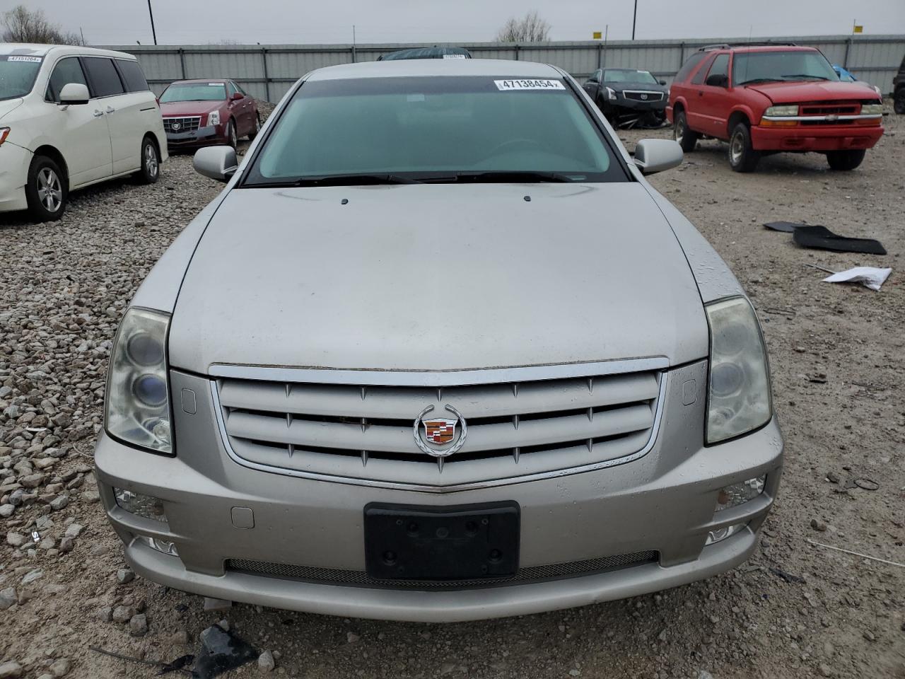 Photo 4 VIN: 1G6DC67A570113918 - CADILLAC STS 