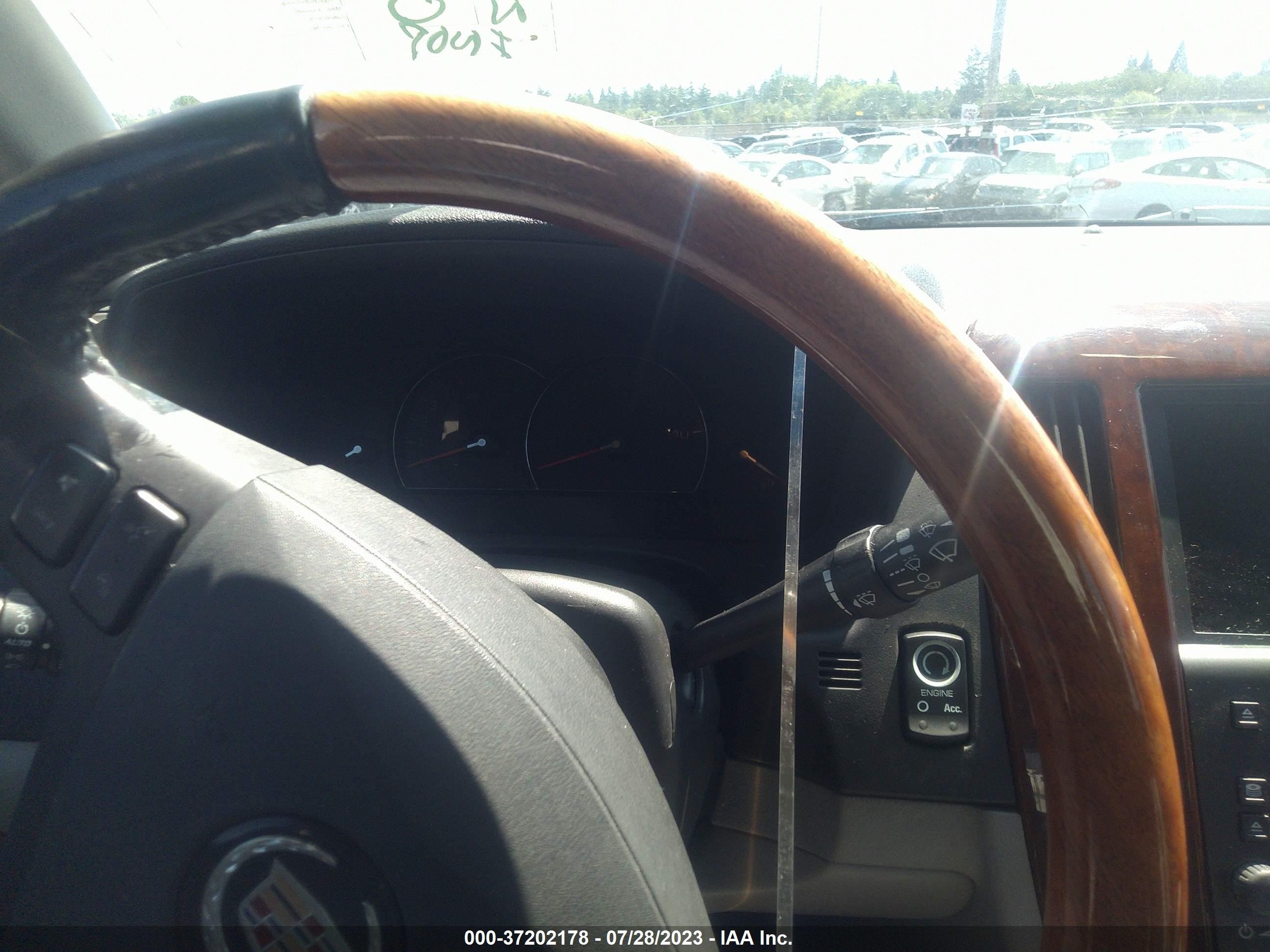 Photo 6 VIN: 1G6DC67A650210610 - CADILLAC STS 