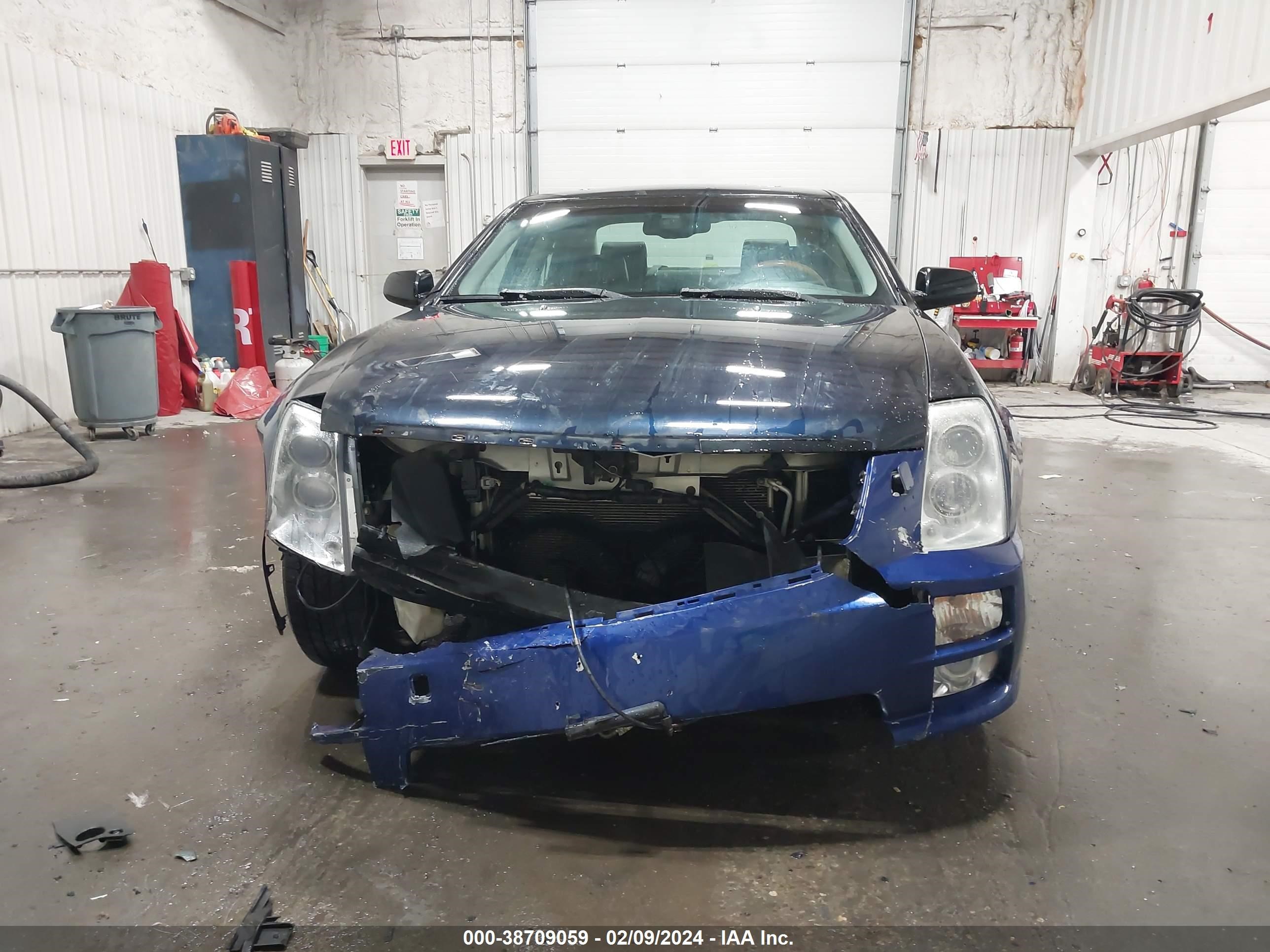 Photo 11 VIN: 1G6DC67A960123446 - CADILLAC STS 