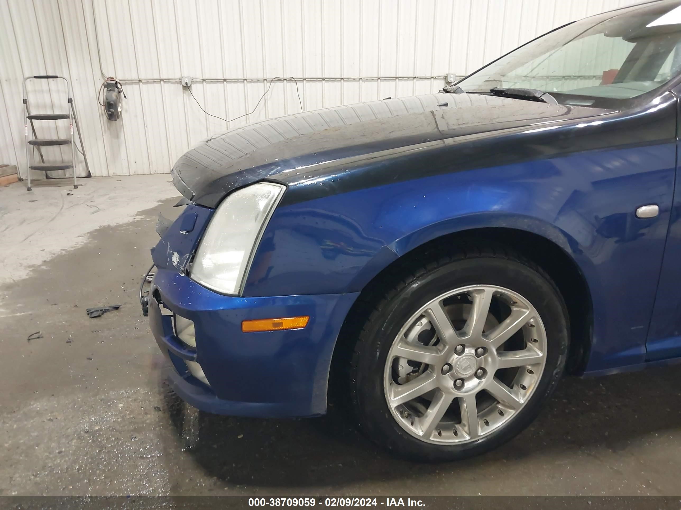 Photo 18 VIN: 1G6DC67A960123446 - CADILLAC STS 