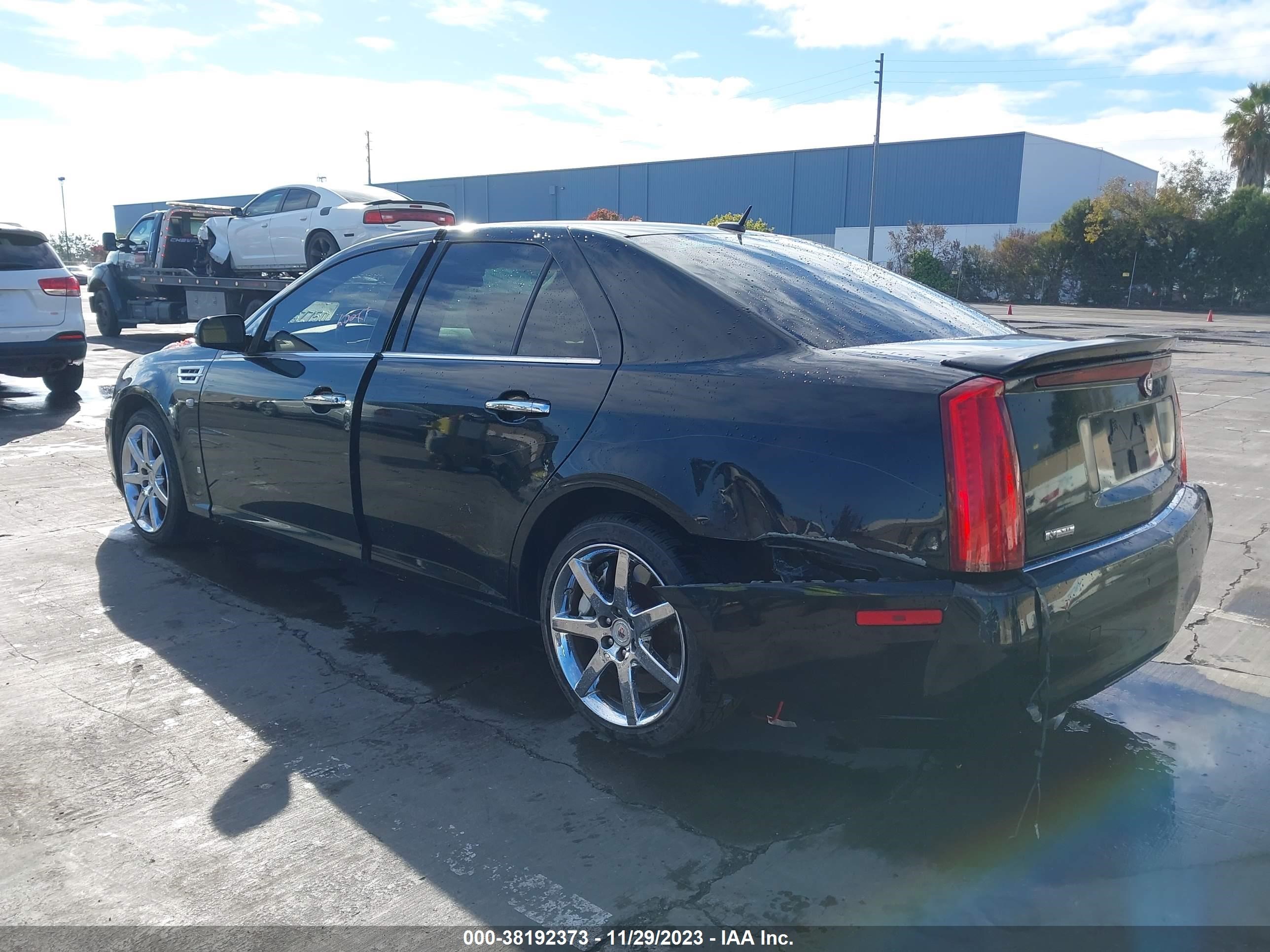 Photo 2 VIN: 1G6DC67AX80108800 - CADILLAC STS 