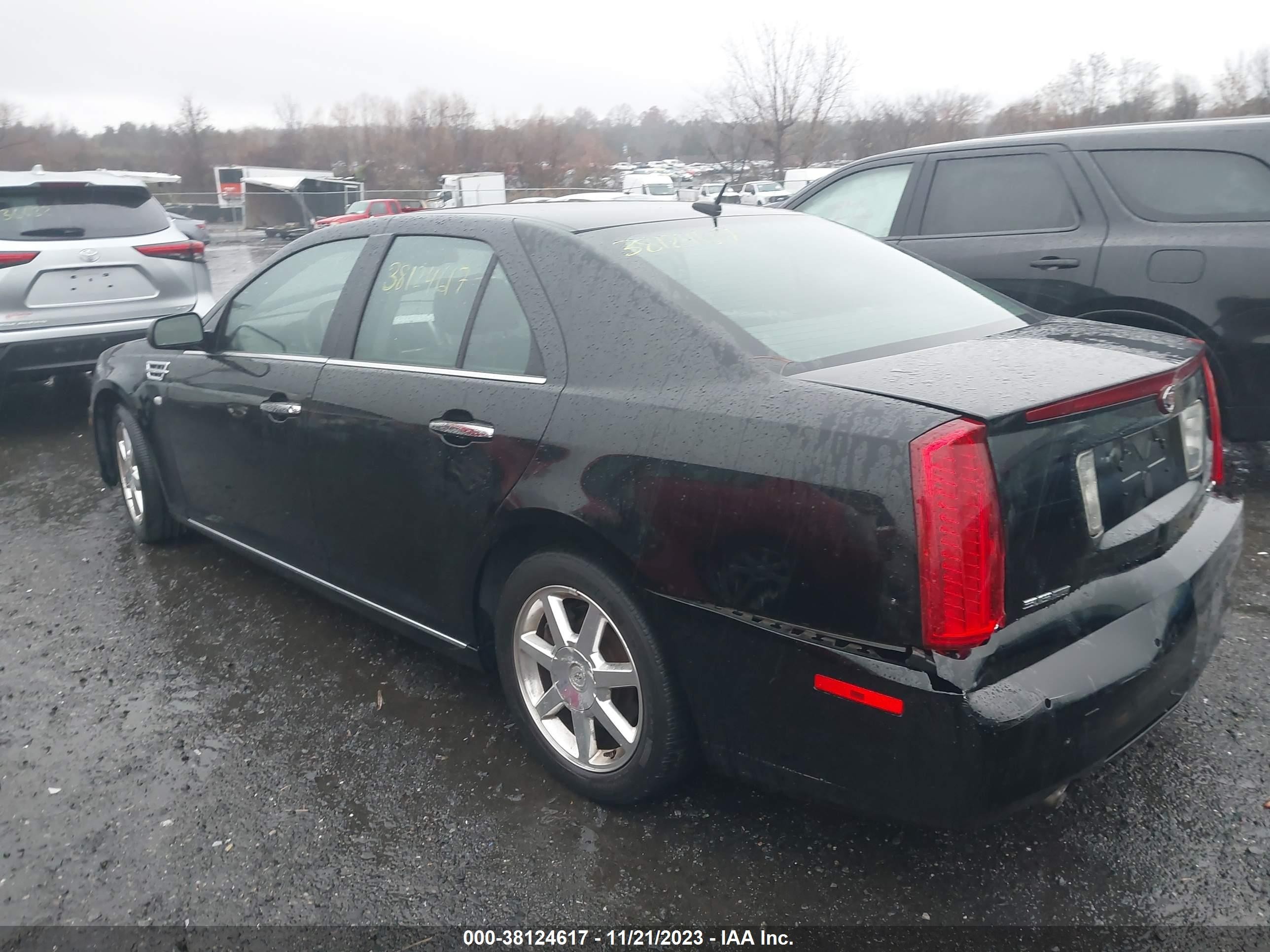 Photo 2 VIN: 1G6DD67V880189716 - CADILLAC STS 