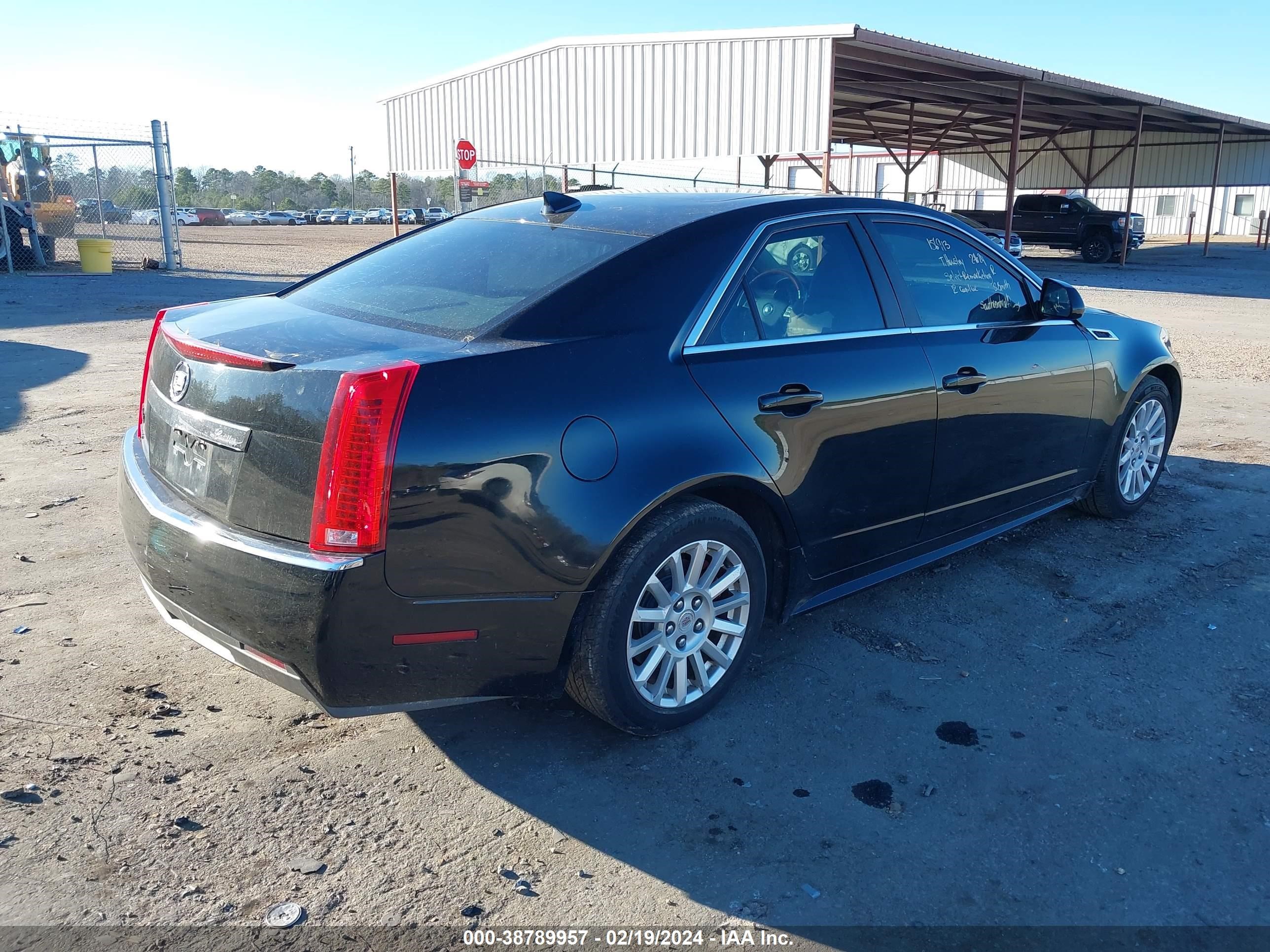 Photo 3 VIN: 1G6DE5E56C0156913 - CADILLAC CTS 