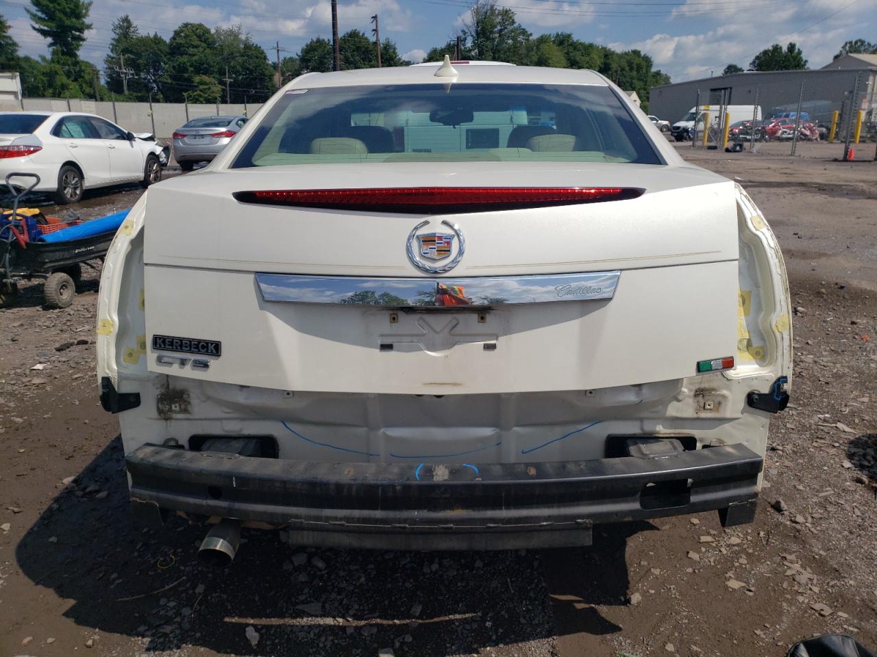 Photo 5 VIN: 1G6DE5EY6B0118817 - CADILLAC CTS 