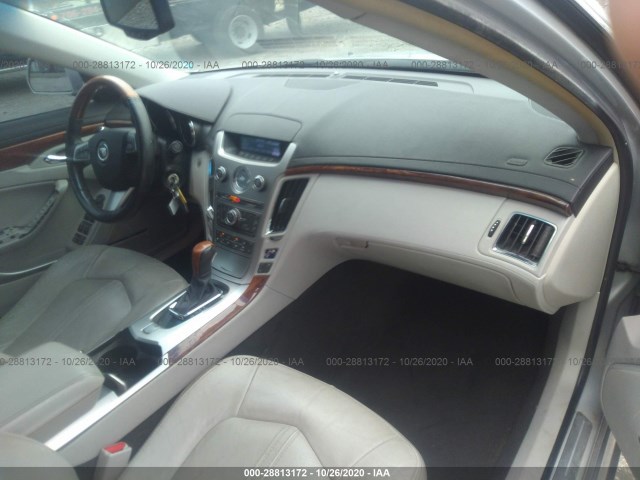 Photo 4 VIN: 1G6DE5EY7B0162535 - CADILLAC CTS SEDAN 