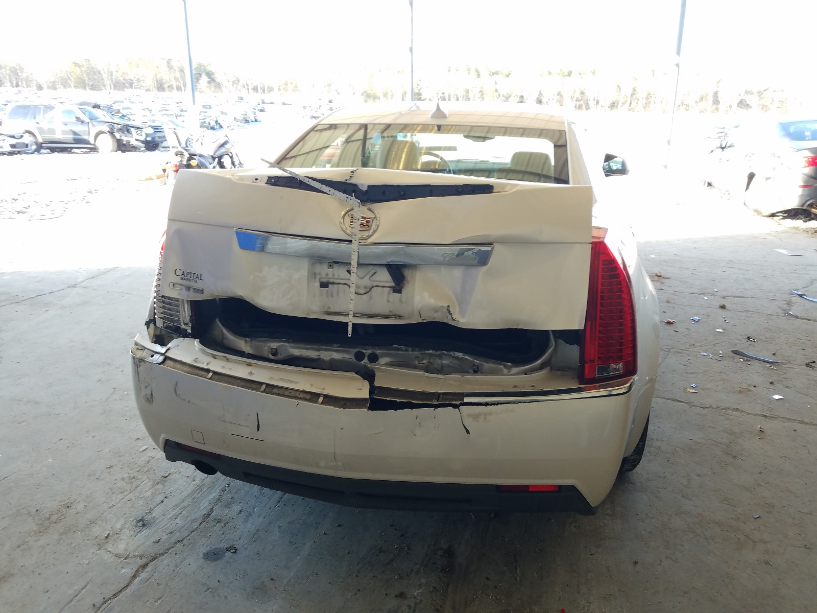 Photo 8 VIN: 1G6DF5EY9B0101104 - CADILLAC CTS LUXURY 