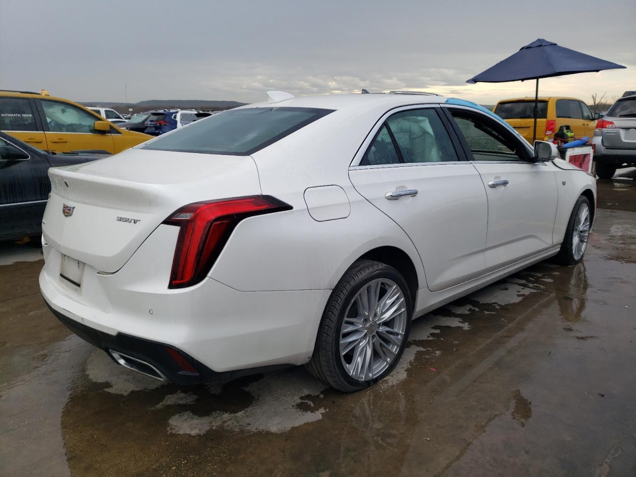 Photo 2 VIN: 1G6DF5RK5L0144491 - CADILLAC CT4 