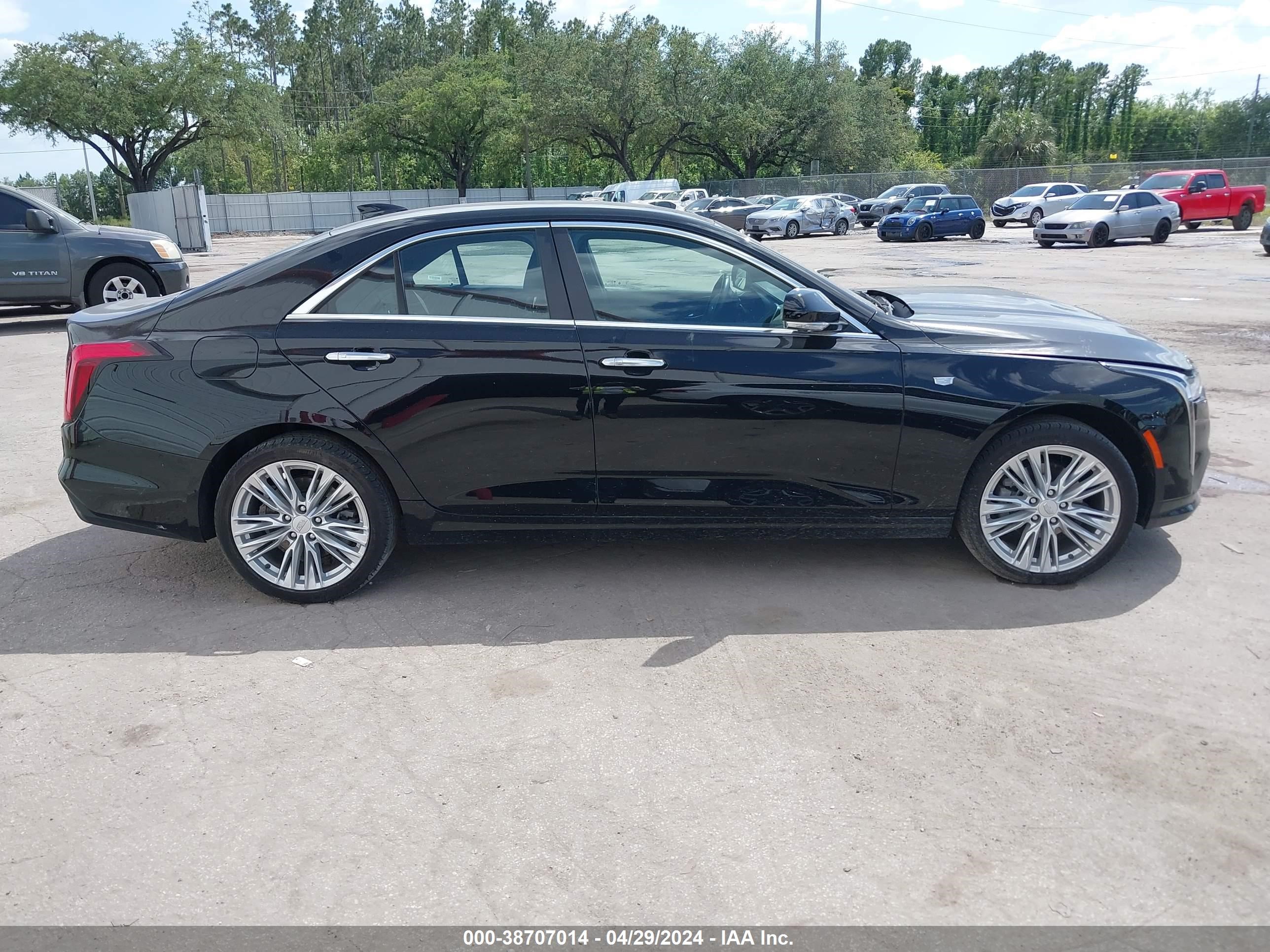 Photo 12 VIN: 1G6DF5RK9P0142877 - CADILLAC CT4 