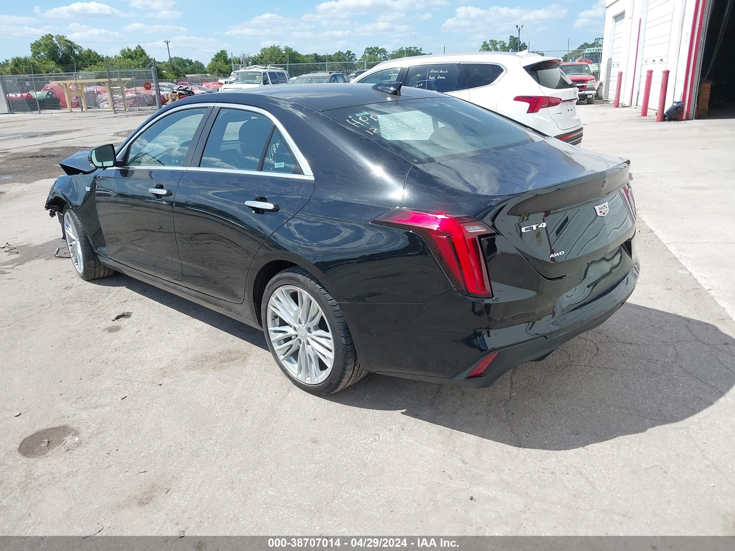 Photo 2 VIN: 1G6DF5RK9P0142877 - CADILLAC CT4 